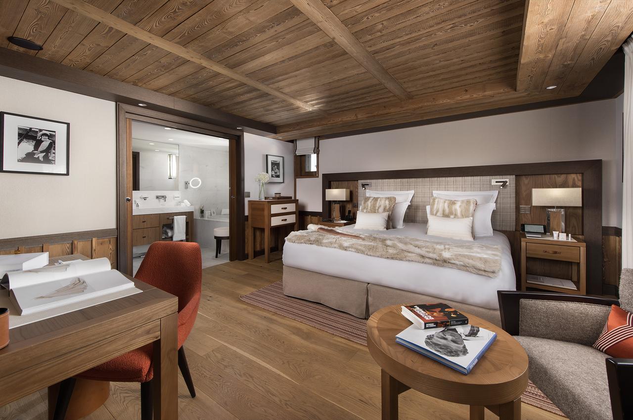 Hotel Barrière Les Neiges 5*